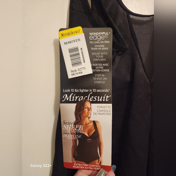 Miraclesuit - Picture 2 of 4